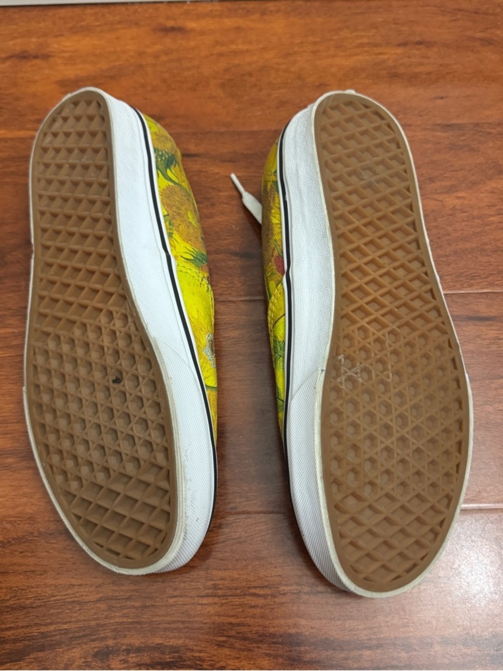 Vans Authentic Van Gogh Sunflowers Size 7 Mens - Picture 6 of 9